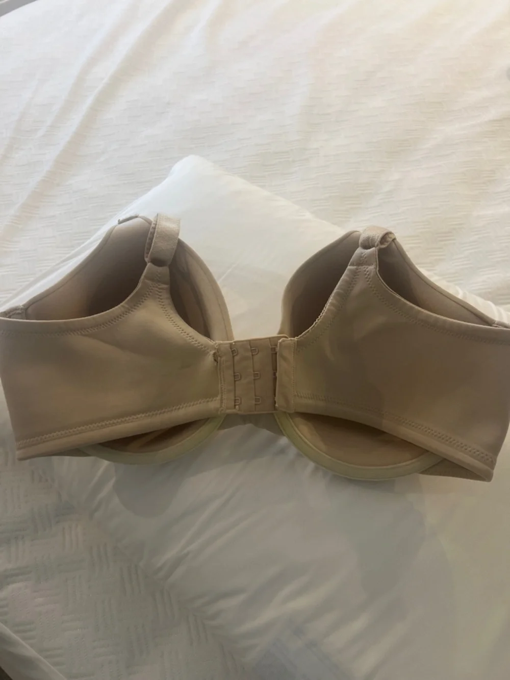 Sculpted Nude T-Shirt Bra - Women Intimates‎ & Sleepwear